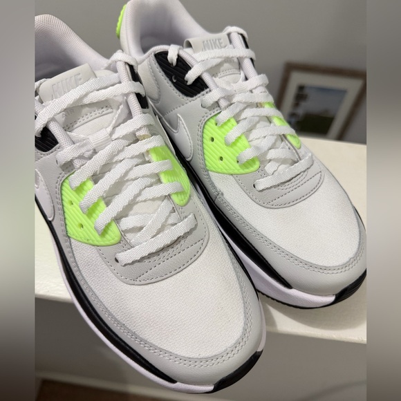 NIKE WOMENS AIR MAX 90 LV8 SNEAKERS-Photon Dust/White-Lime-Black-SIZE 8.5 - Picture 10 of 17
